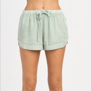 RVCA New Yume Elastic Short